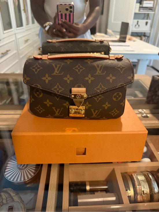 Louis Vuitton Handbags - Louis Vuitton Pochette Métis East-West